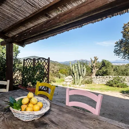 Stazzu Straetu Antico Stazzo Gallurese Con Vista Sul Golfo Di Villa Olbia