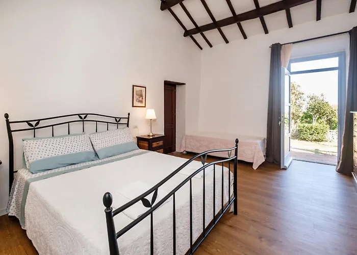 Stazzu Straetu Antico Stazzo Gallurese Con Vista Sul Golfo Di Ольбия